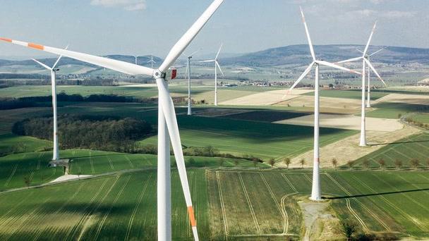 Windpark in der Kulturlandschaft